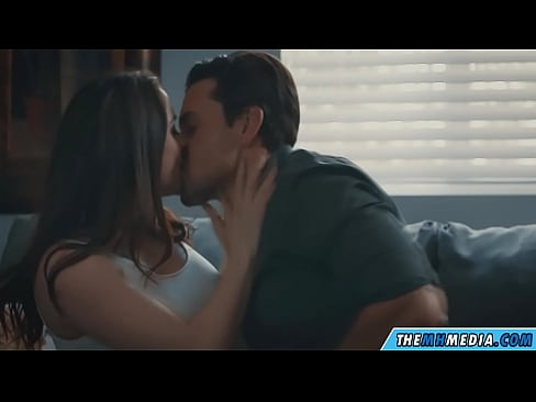 ❤️ एक चांगला busty आई सह रोमँटिक सेक्स गुदद्वारासंबंधीचा अश्लील ☑